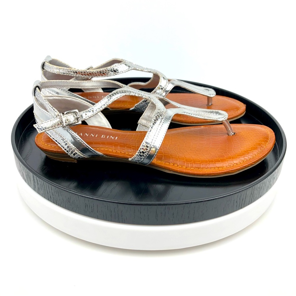 Gianni Bini Size 7.5 Silver Sandals Strappy Padded Leather Top Cork Sole